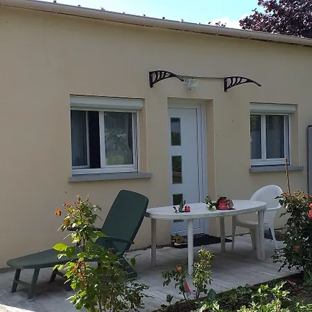 Du Jardin Fleuri Bed & Breakfast
