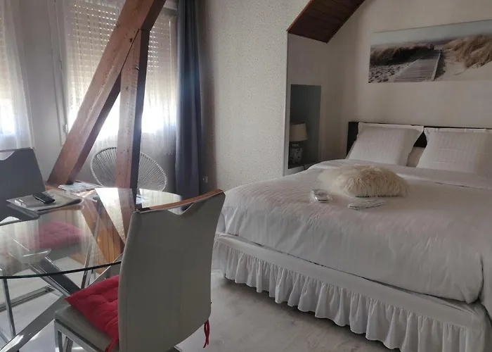 Bed & Breakfast Du Jardin Fleuri 3*