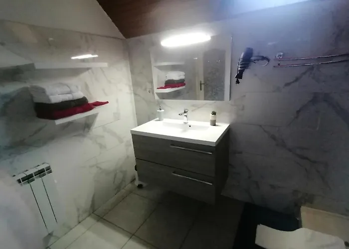 Du Jardin Fleuri Saint-Aubin-lès-Elbeuf