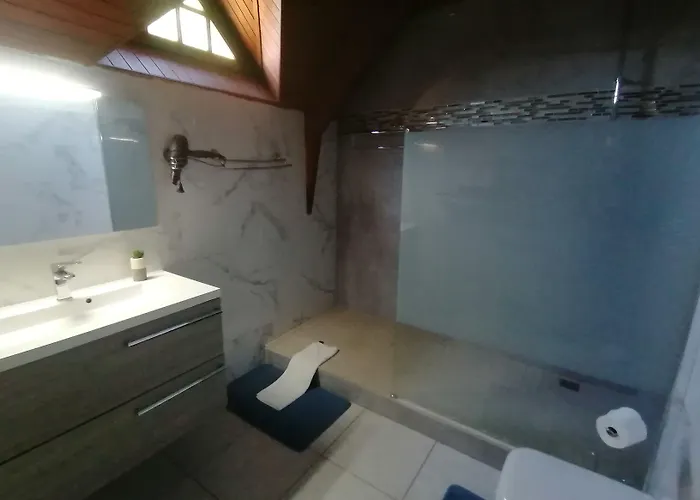 Du Jardin Fleuri 3* Saint-Aubin-lès-Elbeuf