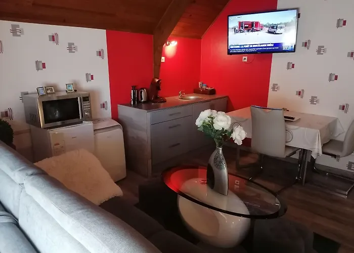 Du Jardin Fleuri Bed & Breakfast Saint-Aubin-lès-Elbeuf